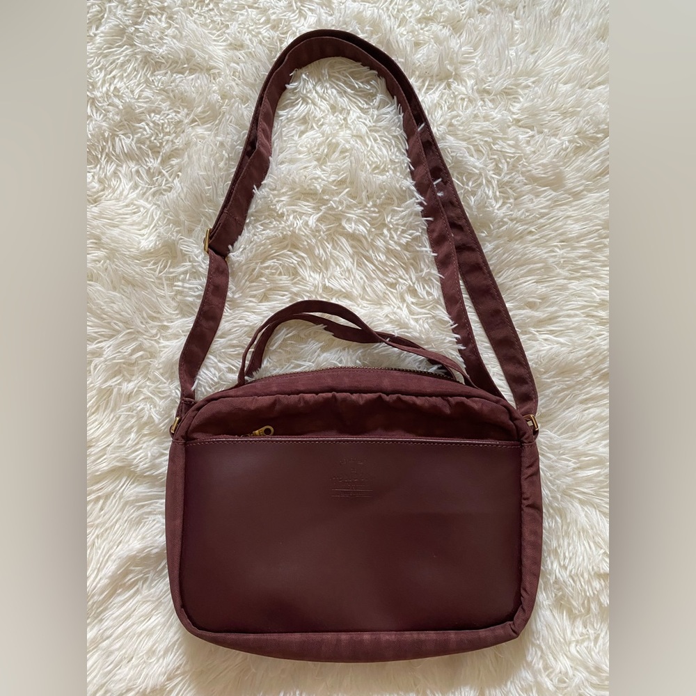 Herschel crossbody